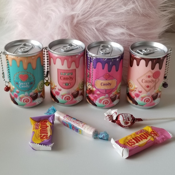 3/$25 ♥️ Mini Can Portable Candy Land Sanitizing Wet Wipes Keychain New - Picture 1 of 8